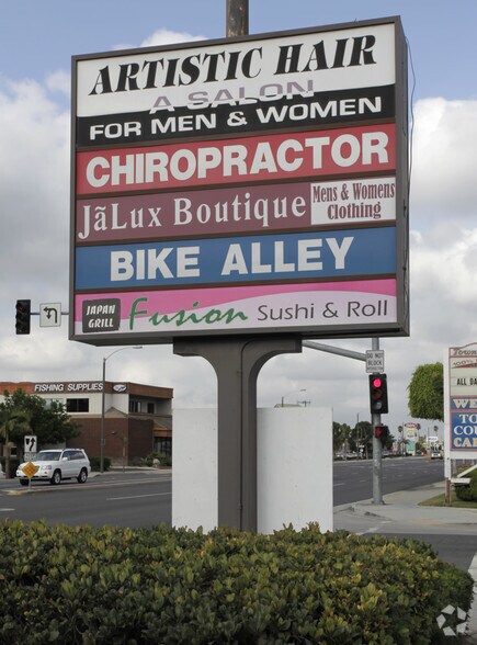 More Photos Of 2815-2825 E Chapman Ave, Orange Freestanding For Lease