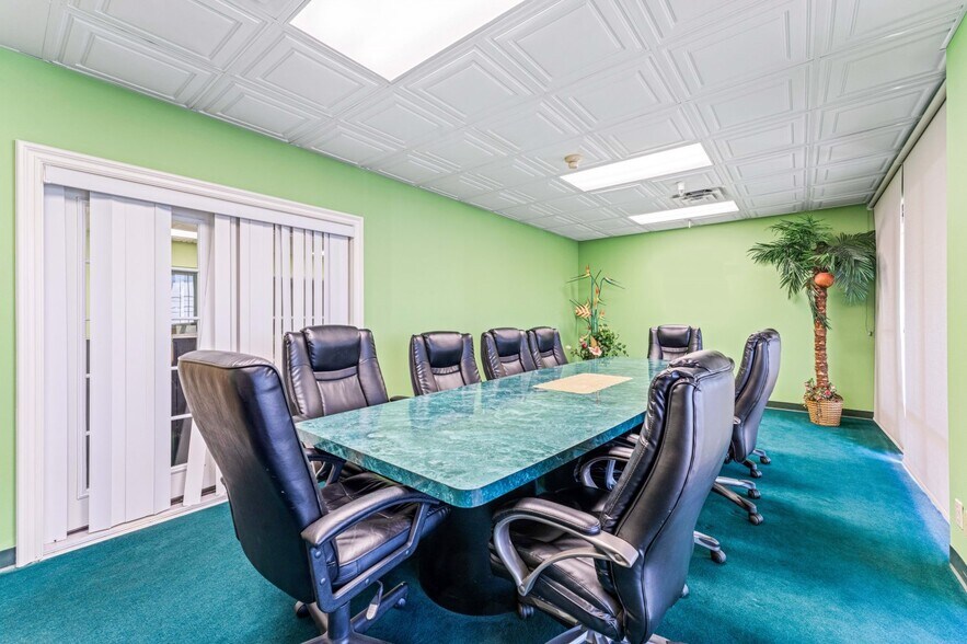 More Photos Of 1455 Monterey Pass Rd, Monterey Park Office Residential For Lease