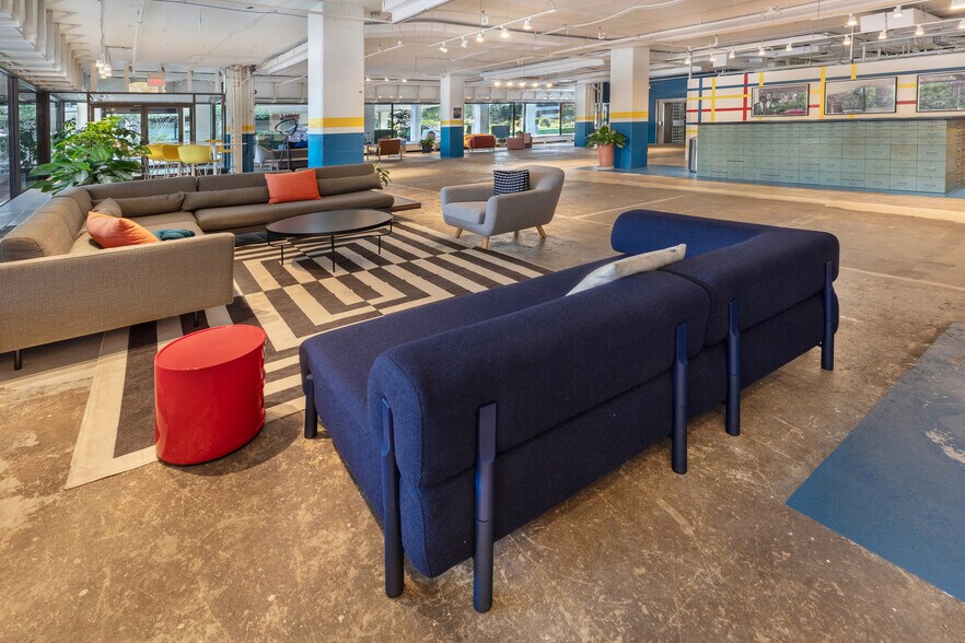 More Photos Of 2600 Virginia Ave NW, Washington Office For Lease