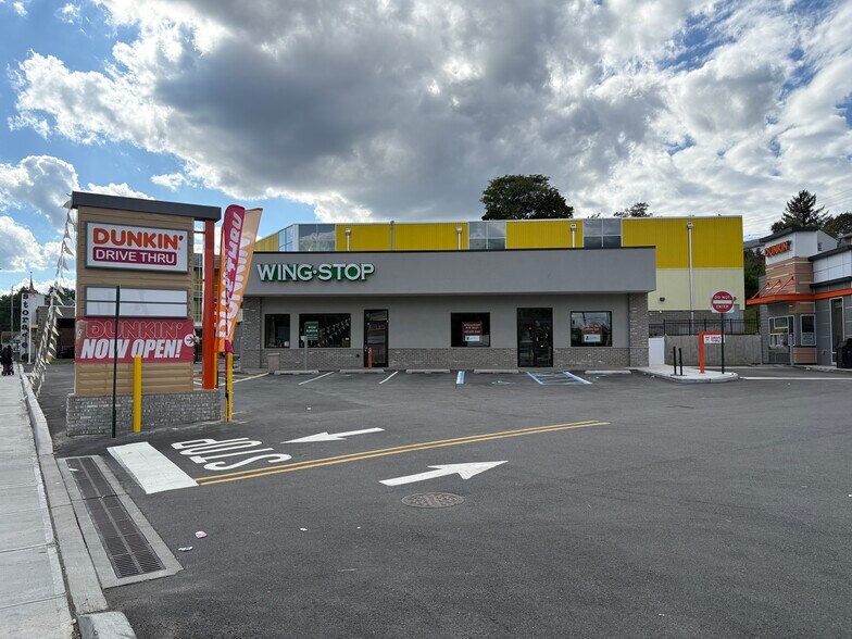 Primary Photo Of 84 Goffle Rd, Hawthorne General Retail For Sale