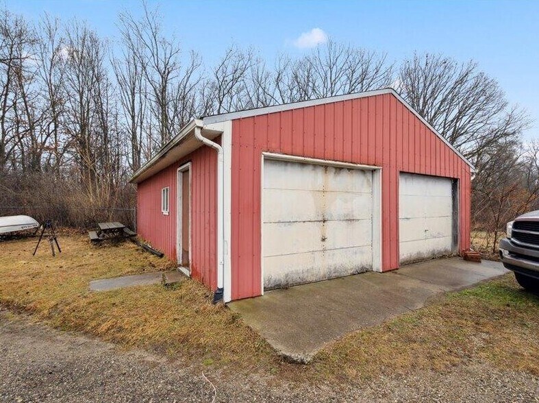 More Photos Of 4946 Page Ave, Michigan Center Medical For Sale