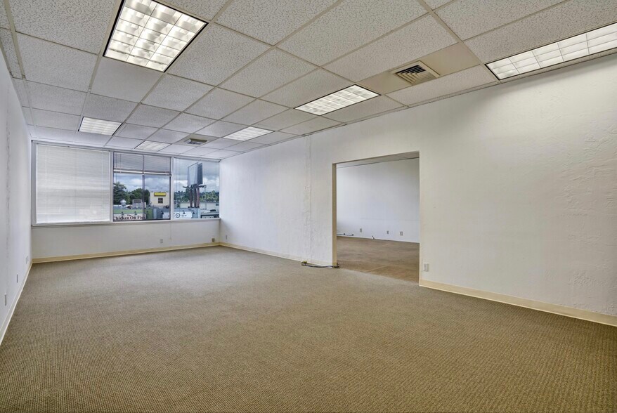 More Photos Of 2811 Castro Valley Blvd, Castro Valley Office Residential For Sale