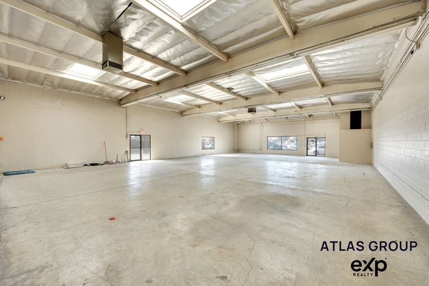 More Photos Of 1618 S San Gabriel Blvd, San Gabriel Freestanding For Sale