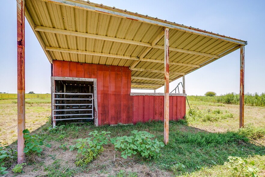 More Photos Of 1041 County Road 310A, Cleburne Land For Sale