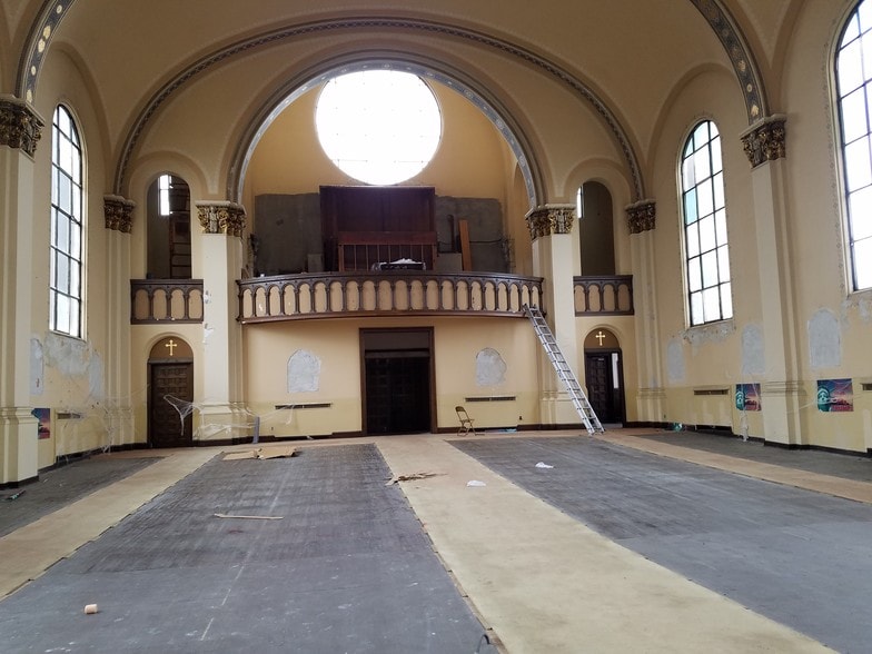 More Photos Of 5th Ave & Broadway St, Scranton Religious Facility For Sale