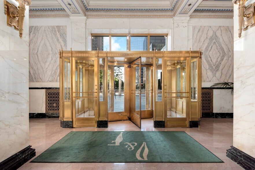 More Photos Of 1601 Arapahoe St, Denver Office For Sale