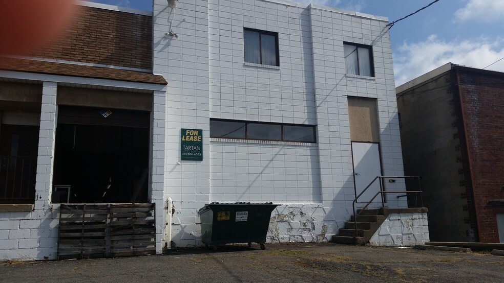 More Photos Of 3219-3221 Colvin St, Alexandria Warehouse For Lease