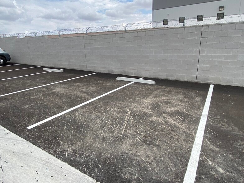 More Photos Of 4522 N Lamb Blvd, Las Vegas Manufacturing For Sale