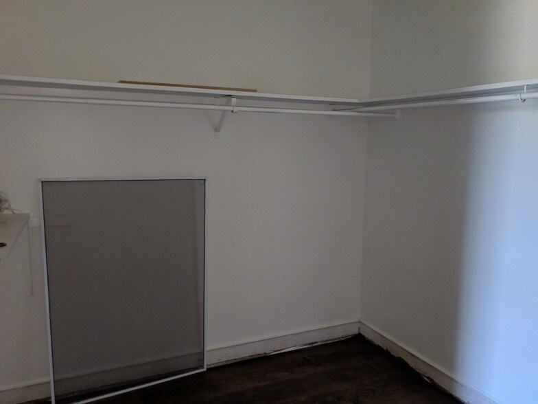 More Photos Of 6232 Madison St, New Port Richey Office For Sale