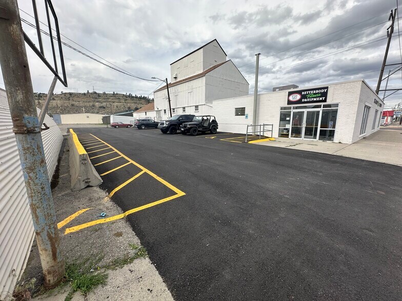 More Photos Of 1105 1st Ave N, Billings Storefront Retail Office For Sale