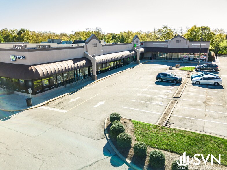 More Photos Of 3120-3180 Richmond Rd, Lexington Unknown For Lease