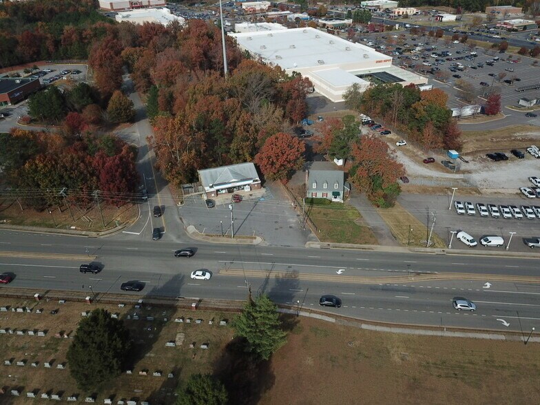 More Photos Of 2710 W Hundred Rd, Chester Office For Lease