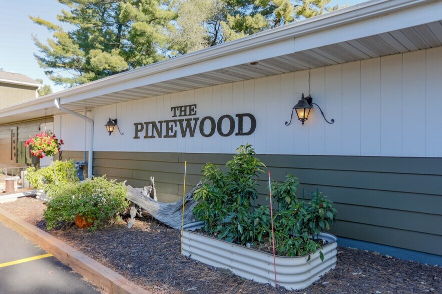 More Photos Of 147801 Half Moon Lake Dr, Mosinee General Retail For Sale