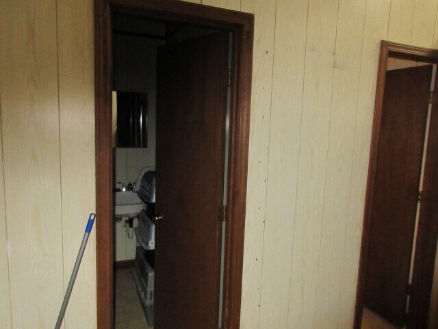 More Photos Of 1785 Peach Orchard Rd, Sumter Storefront Retail Office For Sale