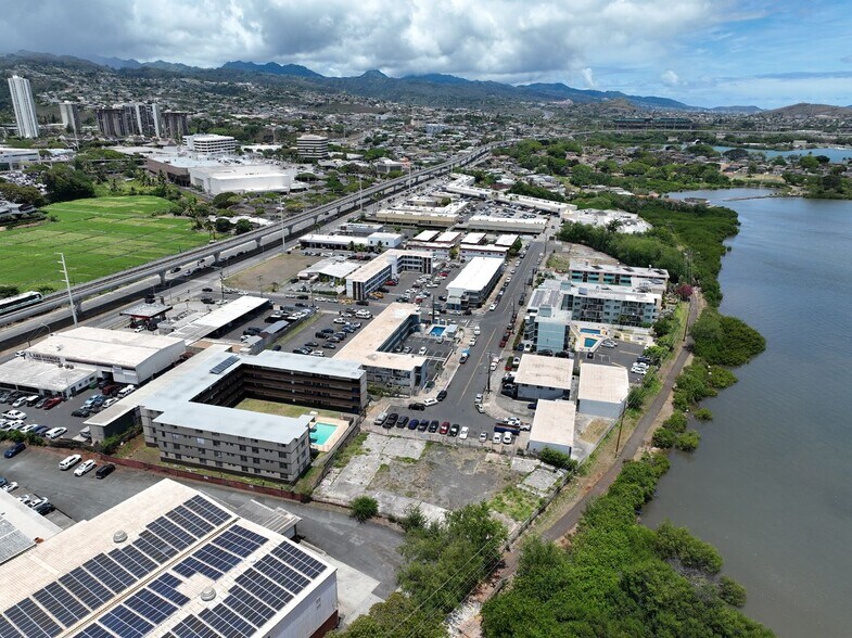 More Photos Of 98-151 Lipoa Pl, Aiea Land For Lease