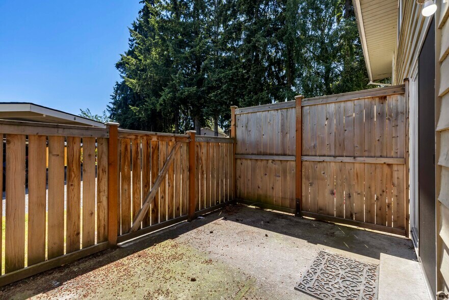 More Photos Of 6511 Armar Rd, Marysville Apartments For Sale