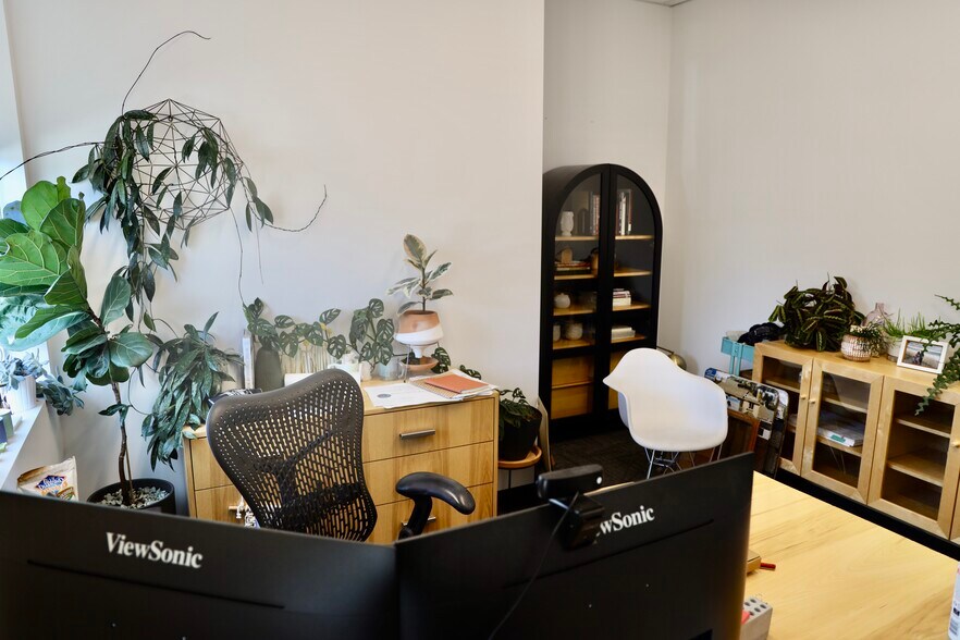 More Photos Of 4040 W Daybreak Pky, South Jordan Office For Lease