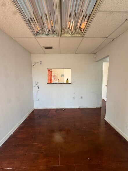 More Photos Of 2331 N State Road 7, Lauderhill Office For Sale