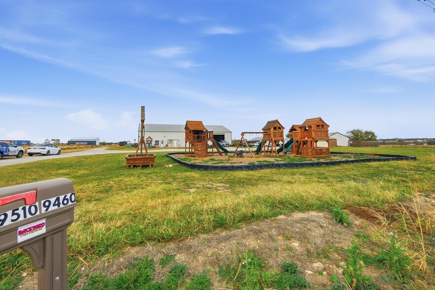 More Photos Of 9510 Swafford Rd, Justin Land For Sale