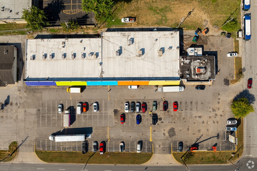 More Photos Of 3937-4050 N High School Rd, Indianapolis Freestanding For Sale