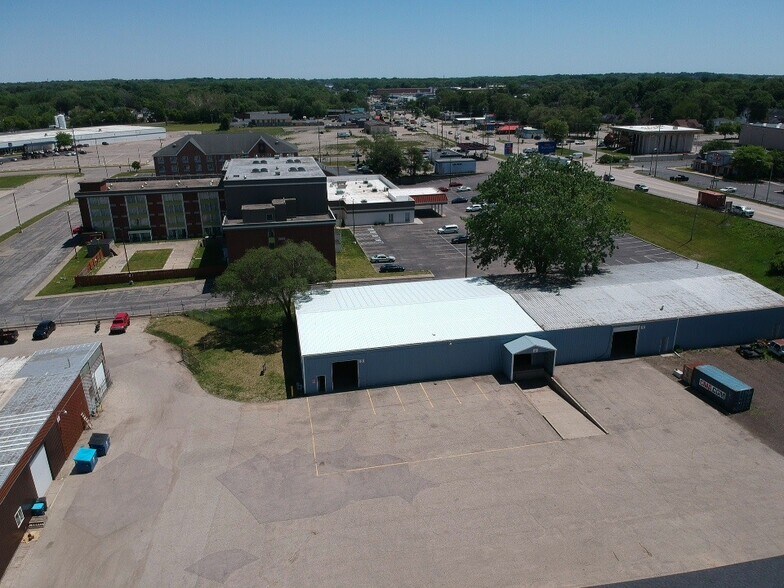More Photos Of 322 Terminal St SW, Grand Rapids Distribution For Lease