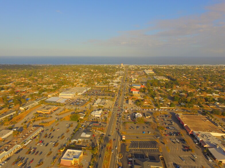 More Photos Of 1401 Atlantic Blvd, Neptune Beach Hotel For Lease