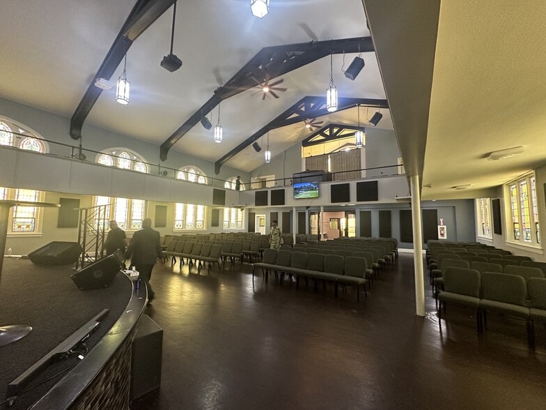 More Photos Of 4110 E New York St, Indianapolis Religious Facility For Sale