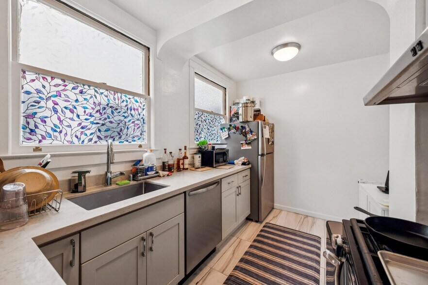 More Photos Of 1215 Oak St, San Francisco Apartments For Sale