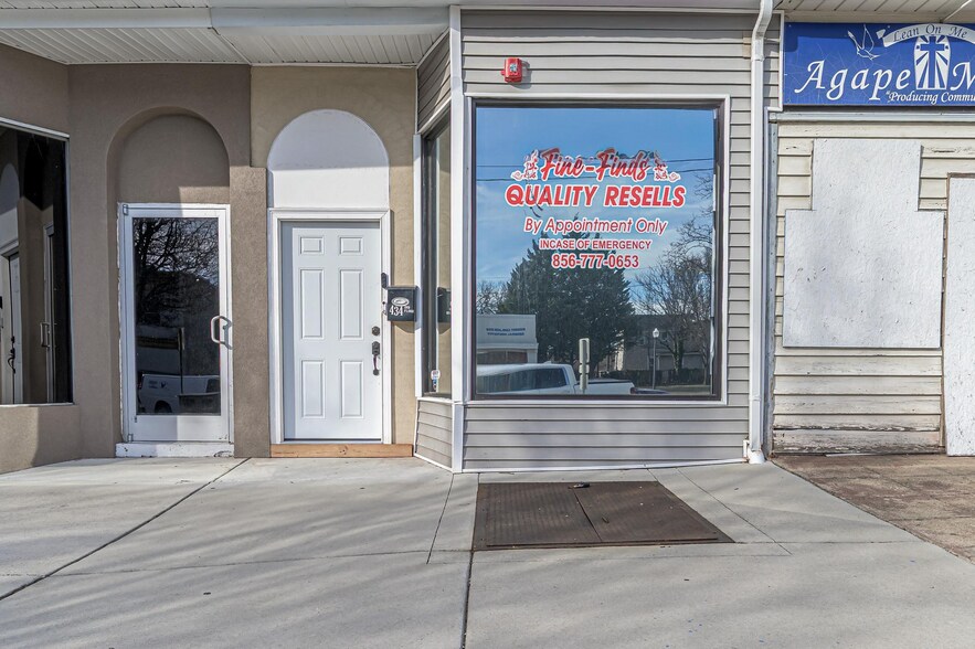 More Photos Of 434 W Landis Ave, Vineland Storefront Retail Residential For Sale