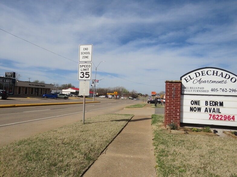 More Photos Of 925 W Main St, Yukon Apartments For Sale
