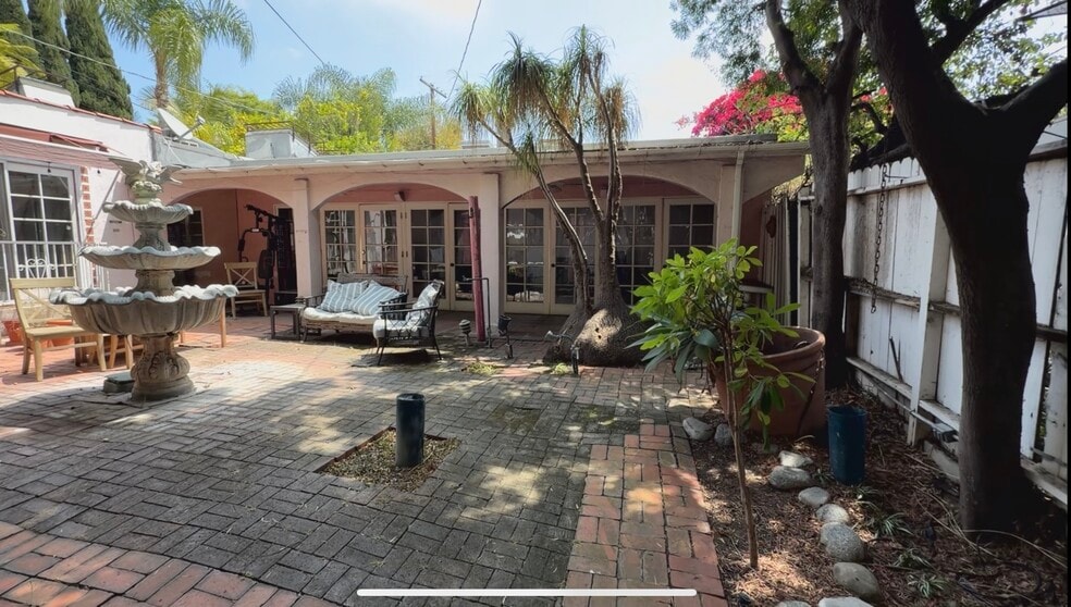 More Photos Of , West Hollywood Multifamily For Sale