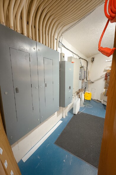 More Photos Of 105 Sunnyslope Rd, Morris Apartments For Sale