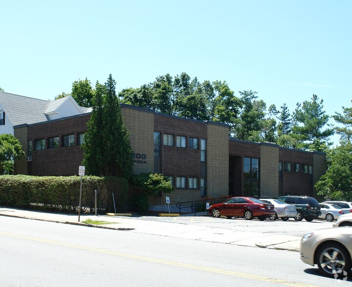 Primary Photo Of 200 Lincoln St, Worcester Medical For Lease