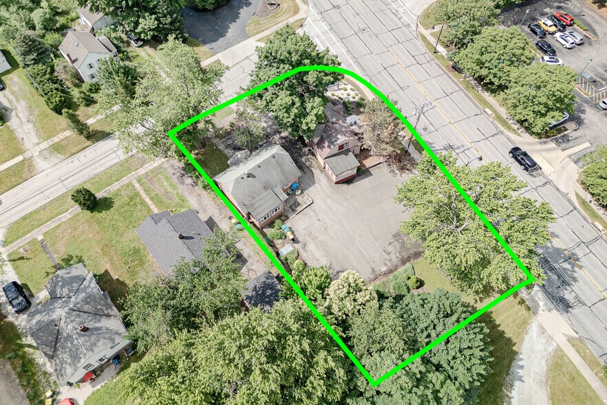 More Photos Of 7285 Center St, Mentor Office Residential For Sale