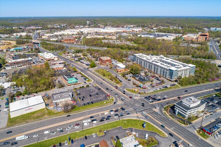 More Photos Of 2049 West St, Annapolis Freestanding For Lease