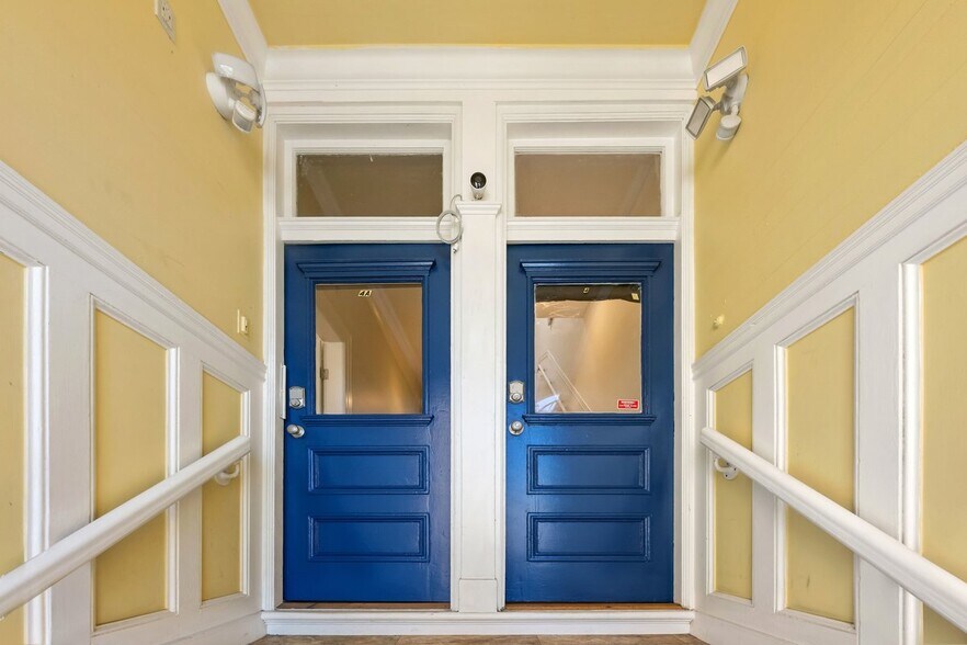 More Photos Of 4-4A Card Alley, San Francisco Apartments For Sale