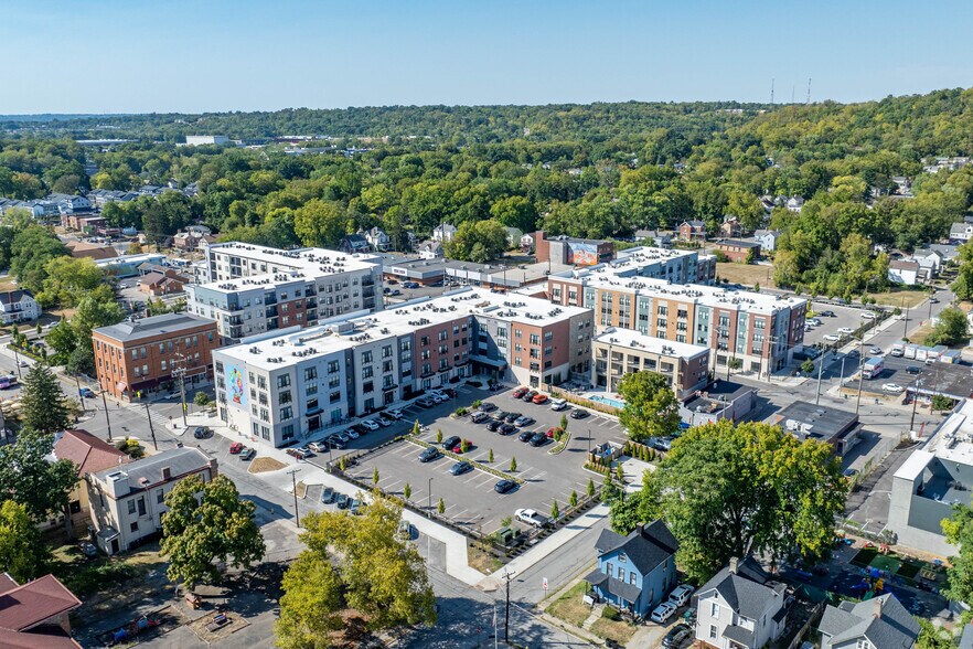 More Photos Of 5829 Madison Rd, Cincinnati Apartments For Lease