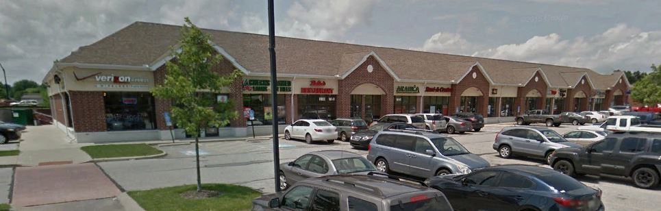 Primary Photo Of 300-366 Chestnut Commons Dr, Elyria General Retail For Lease