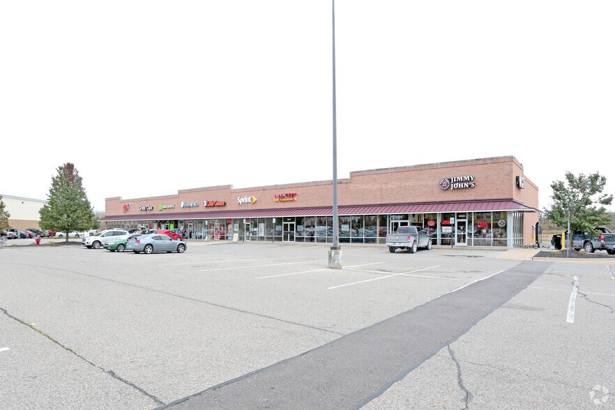 More Photos Of 66822-66900 Gratiot Ave, Richmond Unknown For Lease