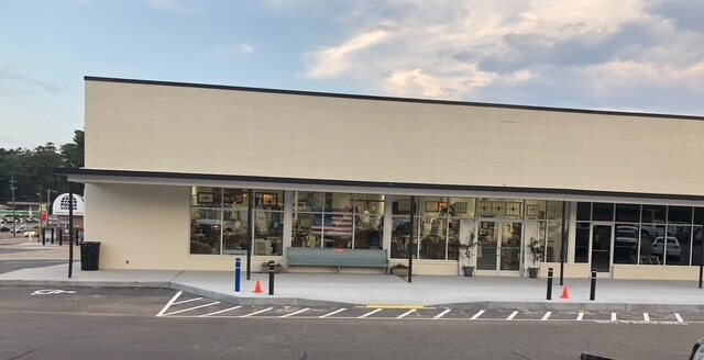 Primary Photo Of 105 Carbonton Rd, Sanford General Retail For Lease