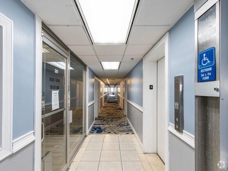 More Photos Of 633-699 NE 167th St, North Miami Beach Office For Sale