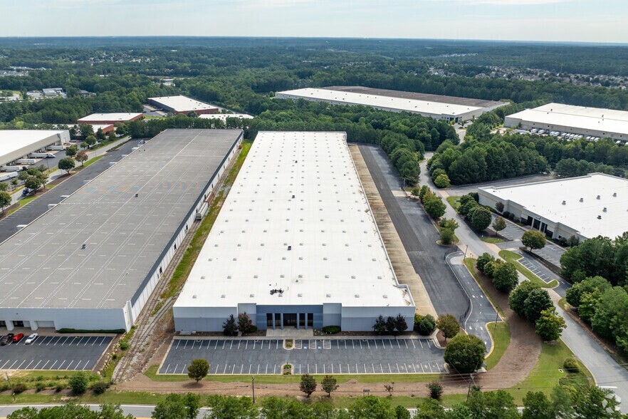 More Photos Of 4787 Stalwart Dr, Fairburn Warehouse For Lease