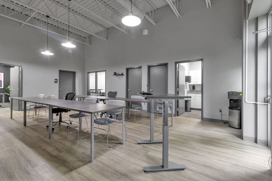 More Photos Of 6031-6045 Transit Rd, East Amherst Unknown For Lease