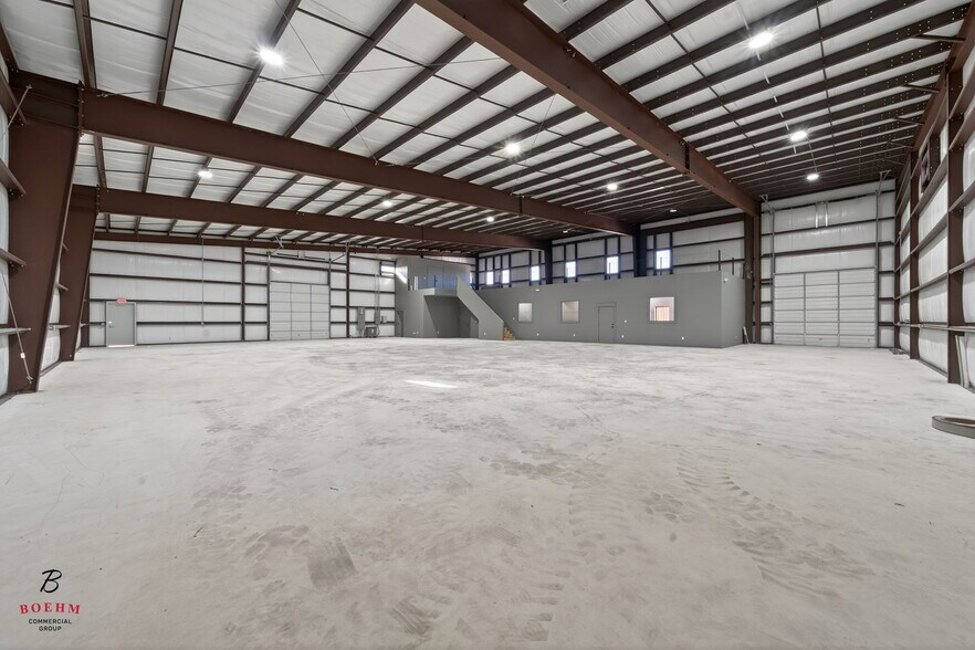 More Photos Of 50 Worth Dr, Boerne Warehouse For Lease