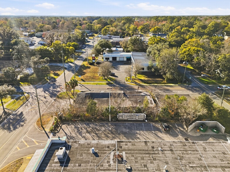 More Photos Of 4545 Saint Johns Ave, Jacksonville Service For Sale