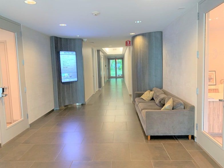 More Photos Of 67 Holly Hill Ln, Greenwich Office For Lease