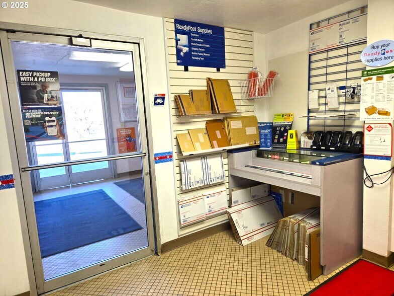 More Photos Of 110 US-395 Hwy, Long Creek Office For Sale