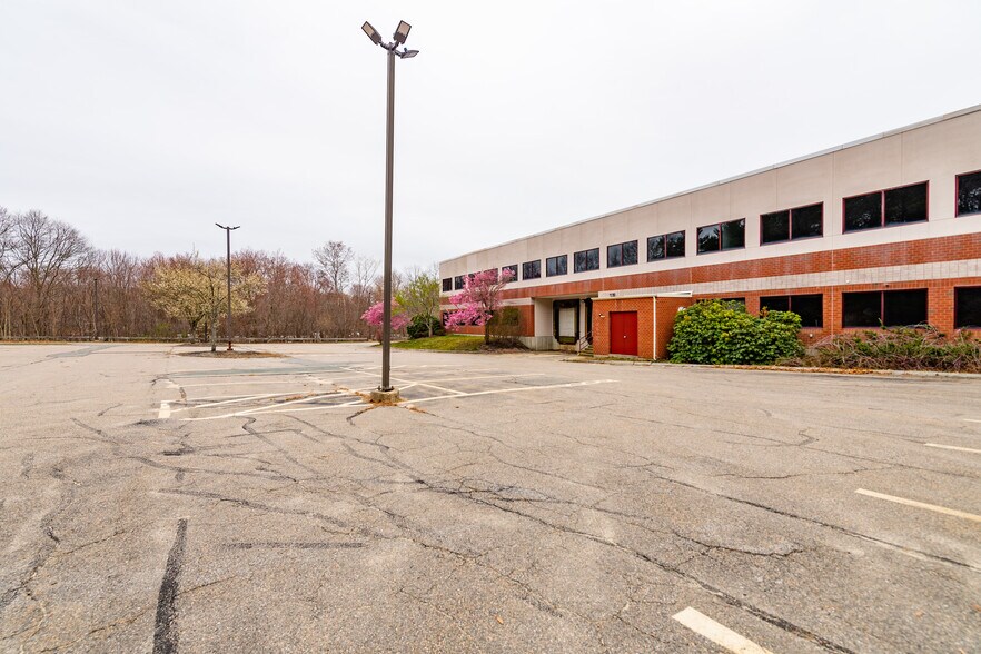 More Photos Of 5 Campanelli Cir, Canton Research And Development For Lease