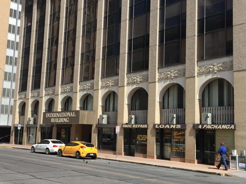 More Photos Of 119 N Stanton St, El Paso Office For Sale