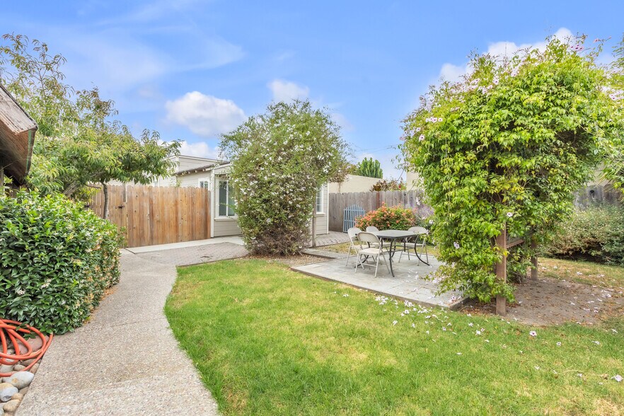 More Photos Of 612 Central Ave, Salinas Multifamily For Sale